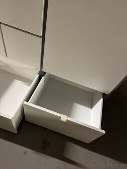 Skříně 215x120x60 - 9