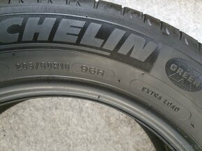 4x -- 205/60 R16 Letní pneu Michelin Energy Saver + -- - 9