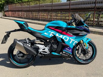 CFMOTO 450SR Champion Edition, Limitovaná edice 451 kusů - 9