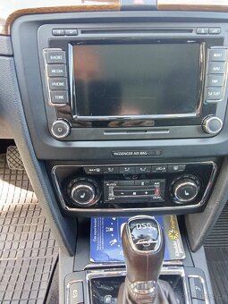 Škoda Superb 2.0TDI 125KW DSG 4x4 - 9
