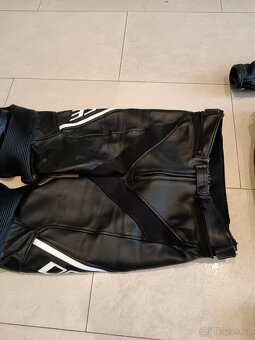 Dainese Avro 4 Lady-Dámská kožená moto kombinéza, dvoudílná - 9