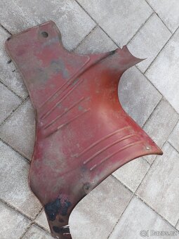 Jawa 550 parez - podsedlovy plech - 9