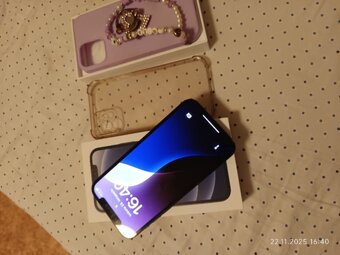 Prodám iPhone 12 ,128gb - 9