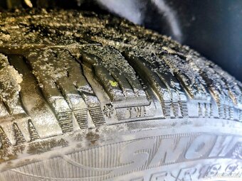 Opel Insignia 2.0 CDTi 118 kW, SVĚTLÝ INTERIÉR - 9