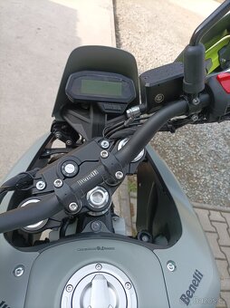 Benelli BKX 125 - 9