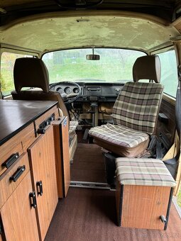 Volkswagen T2 Westfalia - 9