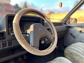 Ford ESCORT 1.3 1981 - 9