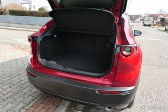 JAKO NOVA MAZDA CX-30,POUZE 24TIS.KM-ZARUKA. - 9