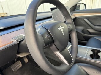 Tesla Model 3 Standard Range - 9
