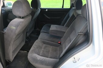 VOLKSWAGEN GOLF SW 1.6i 74 kW, BEZ KOROZE, PO SERVISE - 9
