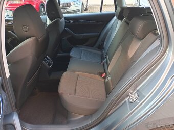 Škoda Octavia 4 Combi 2.0TDI 110kW DSG Virtual Full LED ACC - 9