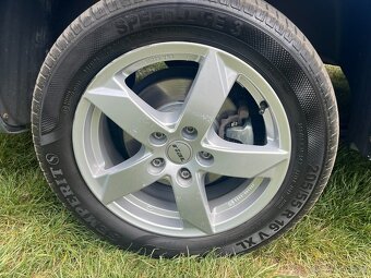 VW Caddy Maxi Trendline 2016, 2,0 TDI 75 kW, 7 míst - 9