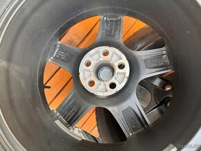ORIG.LAND ROVER DEFENDER LETNE R20 255/60/20 NOVE - 9