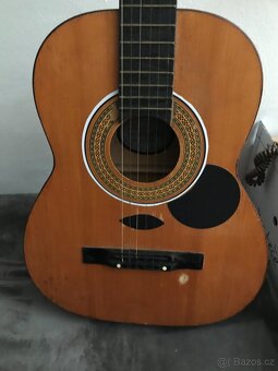 KYTARA-starší-"jetá" - 9