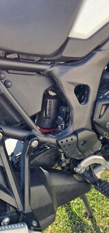 Honda CRF1000A Africa Twin - 9