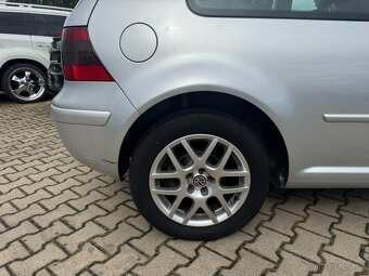 Volkswagen Golf 1,9 TDI 96 KW STK BRZDY - 9