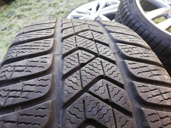 zimní alu 18" VW Golf VII Salvador ,Pirelli 225/40/18 - 9