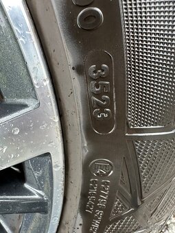 Volkswagen tiguan original alu kola 17 - 9