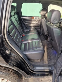 Volkswagen Touareg edice King Kong rok: 2005, 5.0tdi, - 9