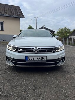 VW Passat B8 2.0 TDi 140kw r-line - 9