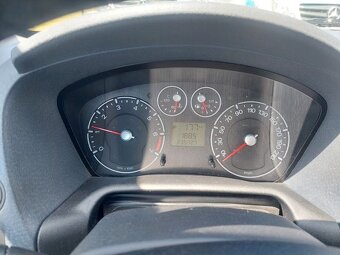Ford Fusion 1.416V 59KW rok 2011 EcoSport - 9