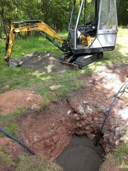 Yanmar B 17 bagr - 9