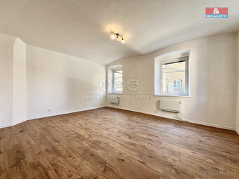 Pronájem bytu 2+kk,40 m²,Benešov nad Ploučnicí,ul. Palackého - 9
