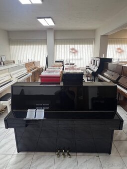Yamaha C110A se zárukou, doprava a židle zdarma. - 9