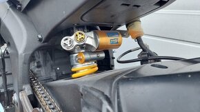 Prodám okruhovku Yamaha R6 - 9