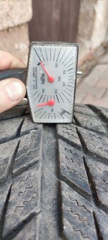 Alu kola Octavia 5x112 R17-zimní pneu - 9