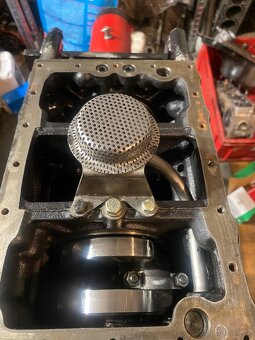 Provádím go motorů. Yanmar,Mitsubishy,Perkins. - 9