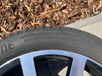 Kola r18 - golf original R-line Serron - 9