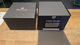 Krabice na Tag heuer connected modular 45 - 9