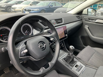 ŠKODA SUPERB 2,0TDI STYLE WEBASTO TAŽNÉ MANUÁL - 9