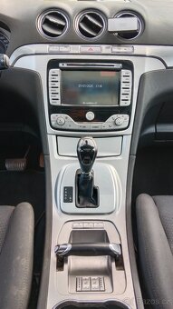 Ford S-Max 2.0 TDCi 96kW, 4/2008, SERV.KNIHA,TAŽNÉ,PANORAMA - 9