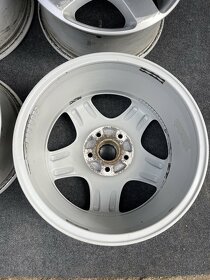 5x120 R17 Original alu disky VW T5 T6 - 9