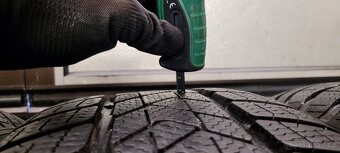 Volvo V90 Cross Country,alu 19',zimní Pirelli - 9