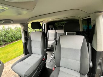 VW Multivan T5 2.5 TDI 96kW rv2008 - po servisu,spací - 9