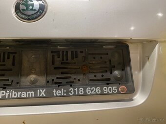 ŠKODA OCTAVIA 2 2004-2013 - PÁTÉ DVEŘE KOMPLETNÍ 9102 - 9