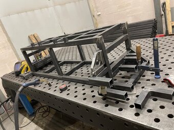 Kovovýroba, hodinový manžel - 9