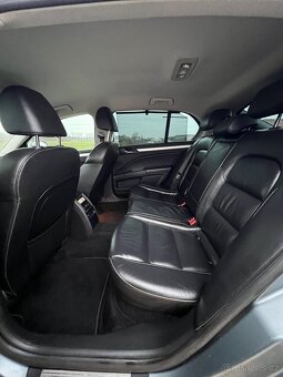 ŠKODA SUPERB 2.0 tdi 103kw DSG - 9