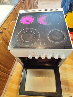 Sklokeramicky sporák - 9