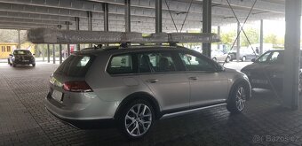 Pricniky Thule na Golf variant a Octavie combi - 9
