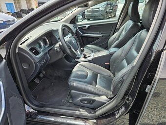 VOLVO V60 2.4 D5 158KW 2013 - 9