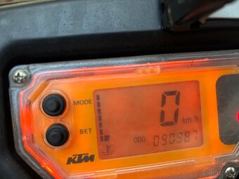 KTM 950 Adventure S - 9