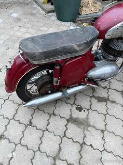Jawa 350/360 - 9
