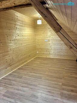 Prodej, vícegenerační dům se zahradou a bazénem, Březí u Říč - 9