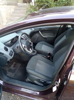 Ford Fiesta 1.2516v 60kw rok 2011 Trend - 9