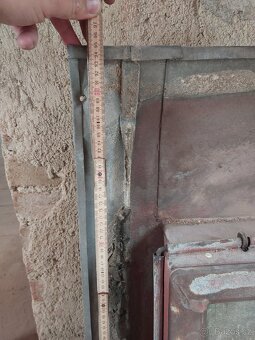 Střešní plechové okno - 9