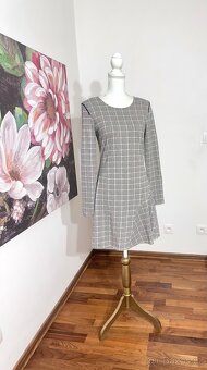 Šaty Patrizia Peppe Vel M - 9